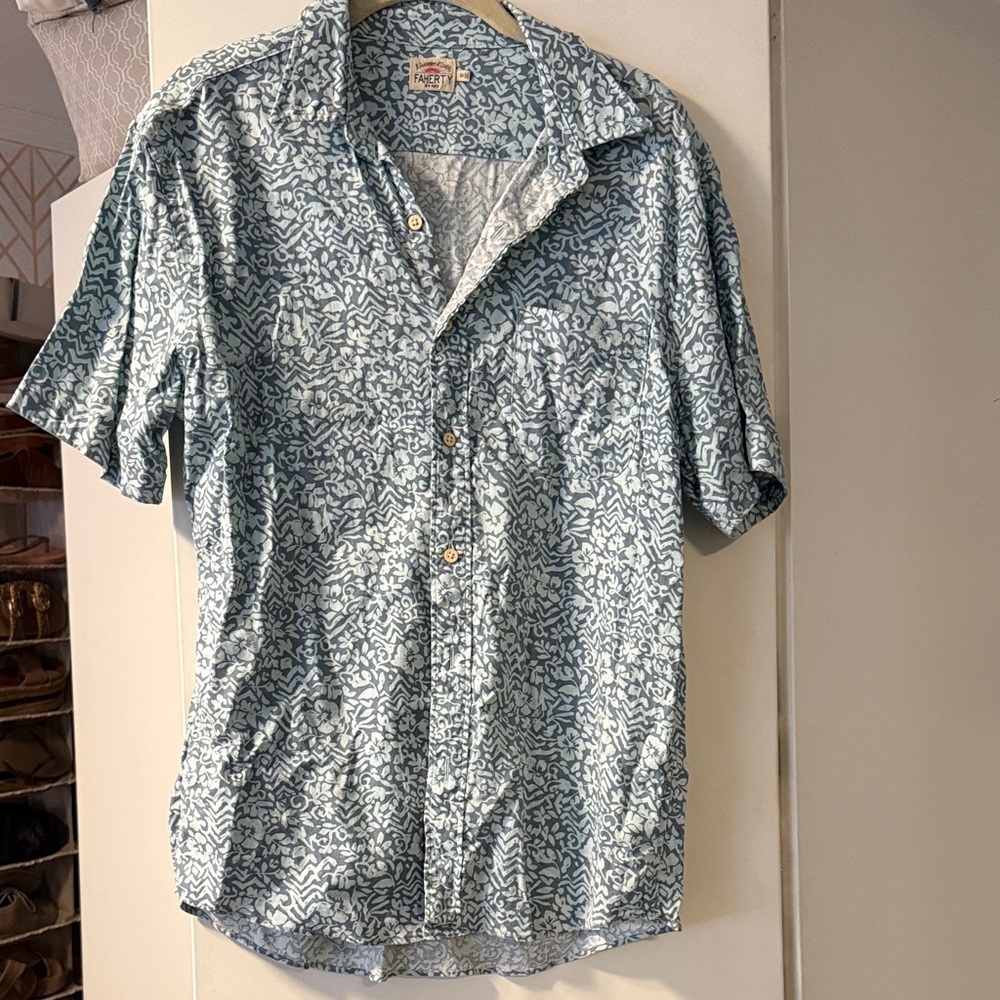 Faherty Men's Blue Patterned Shirt
